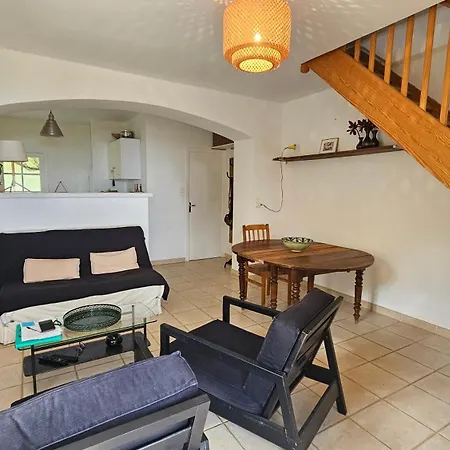 L'amandier- 6 Pers- Vue Mer-clim- Wifi-jardin بيت للعطل ساري سولينزارا