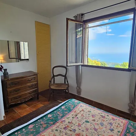 L'amandier- 6 Pers- Vue Mer-clim- Wifi-jardin بيت للعطل *